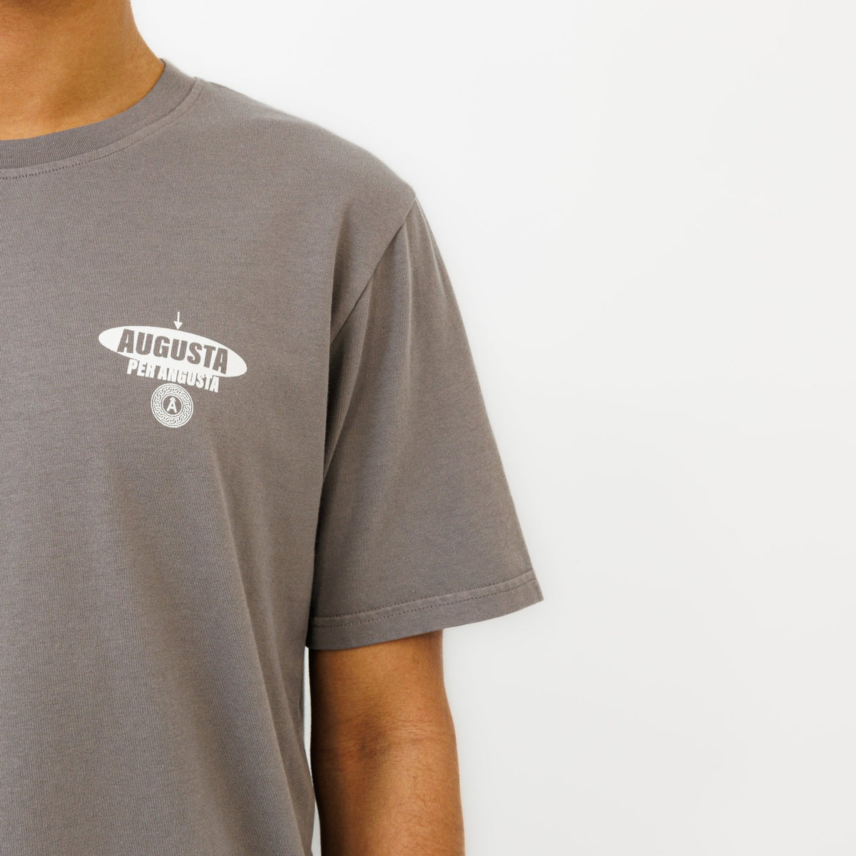 T-shirt "AD AUGUSTA" - Pigment Grey - Ateliers de Nîmes